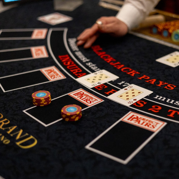 casino table games